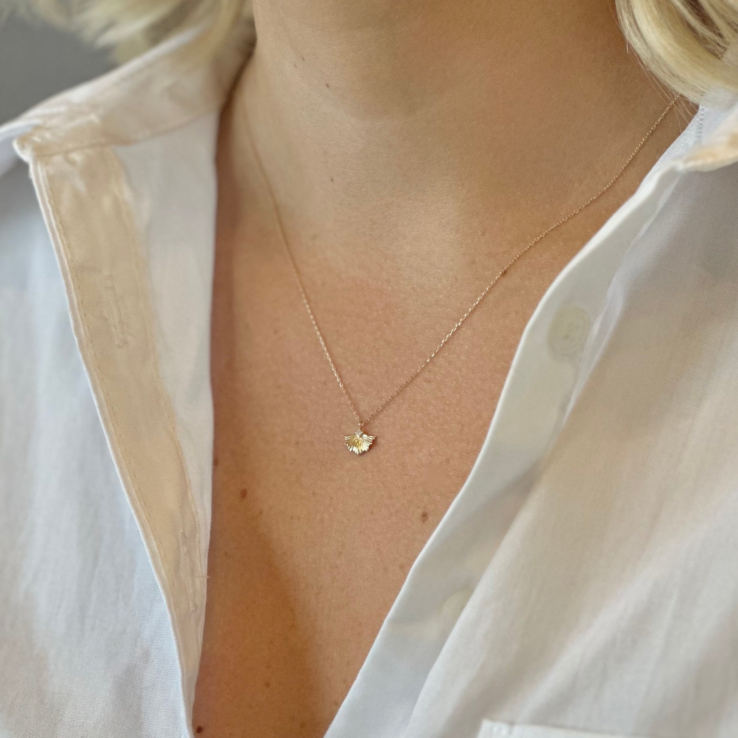 FINE Fan Charm Necklace