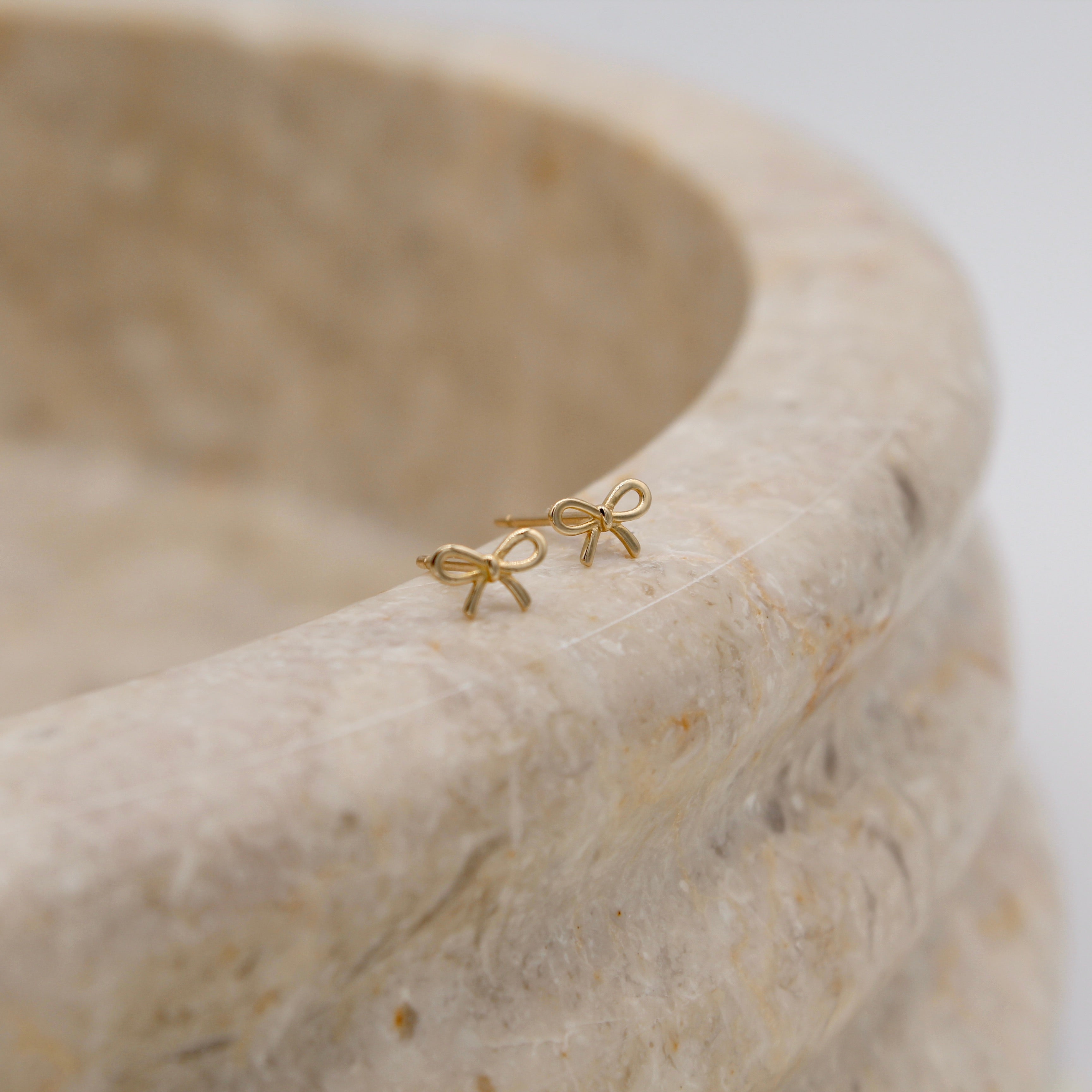 FINE Tiny Bow Studs